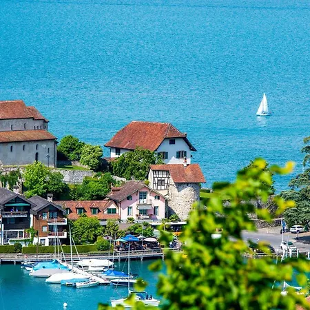 Stockhorn In See- Und Bergnaehe, Modern, Mit Balkon, 4 Gaeste