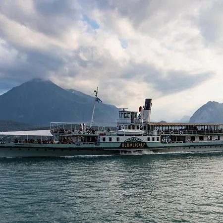 Stockhorn In See- Und Bergnaehe, Modern, Mit Balkon, 4 Gaeste Appartement Spiez