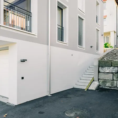 Stockhorn In See- Und Bergnähe, Modern, Mit Balkon, 4 Gäste Apartment Spiez