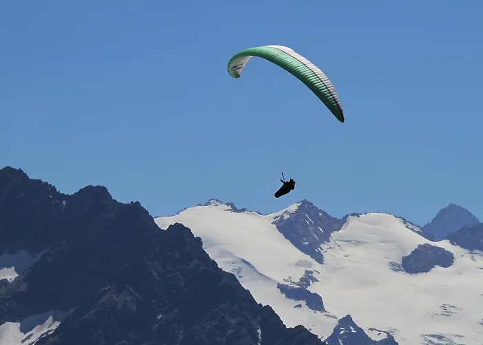 Stockhorn In See- Und Bergnaehe, Modern, Mit Balkon, 4 Gaeste