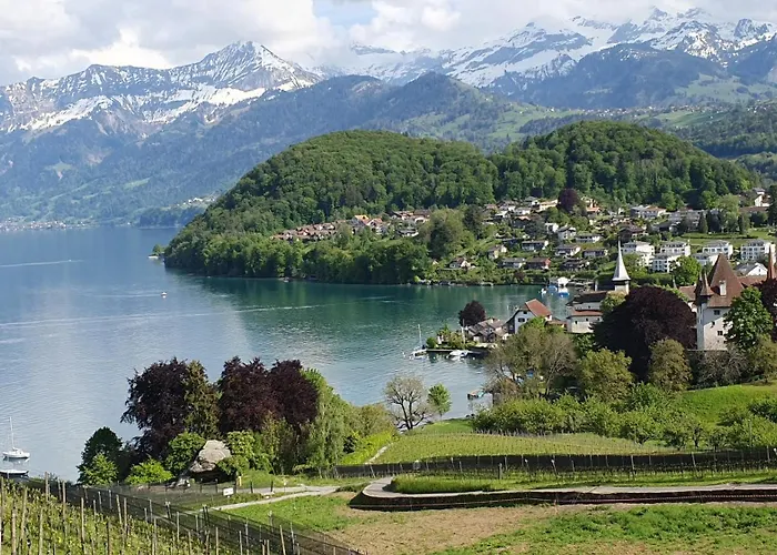 Stockhorn In See- Und Bergnaehe, Modern, Mit Balkon, 4 Gaeste * سبيز