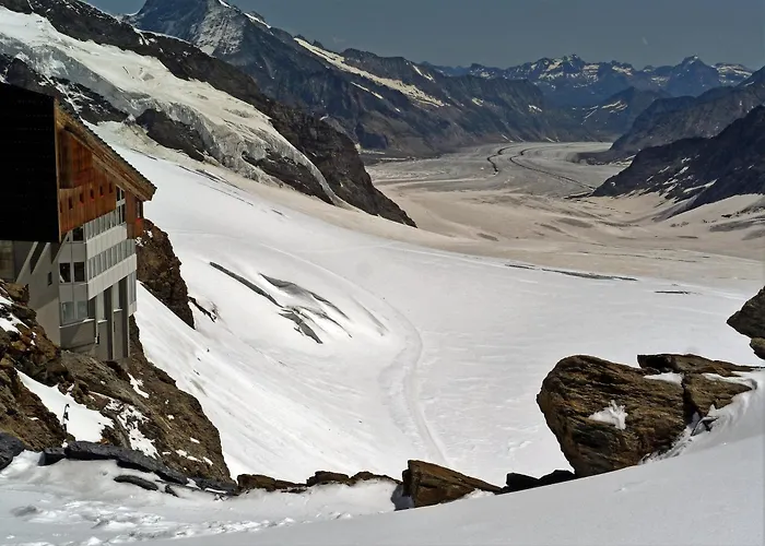 Stockhorn In See- Und Bergnaehe, Modern, Mit Balkon, 4 Gaeste * سبيز