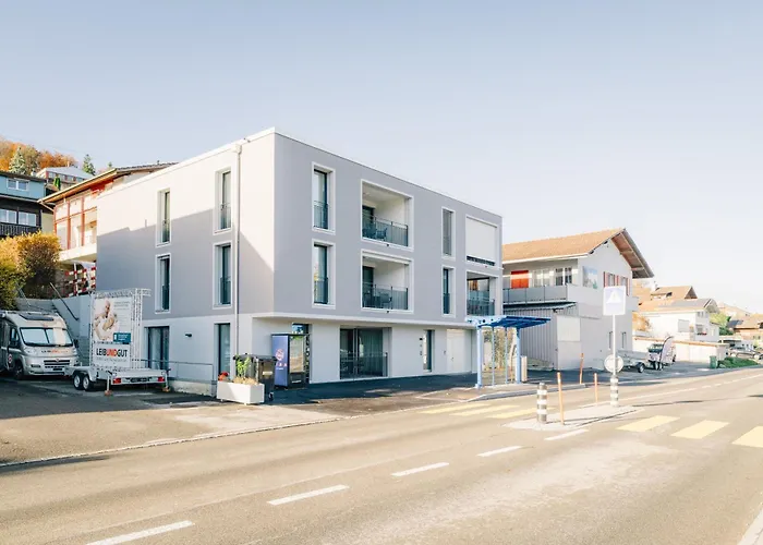 Stockhorn In See- Und Bergnaehe, Modern, Mit Balkon, 4 Gaeste