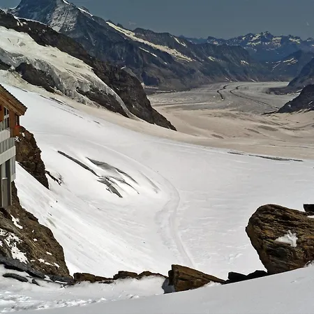 Stockhorn Near The And Mountains * 施皮茨